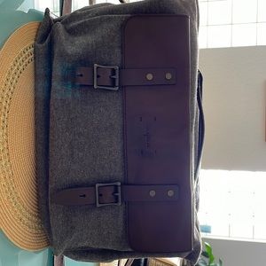 Men brown leather and wool messenger bag